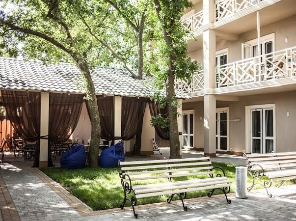 Мини-отель Hotel Bristol Железный Порт-12